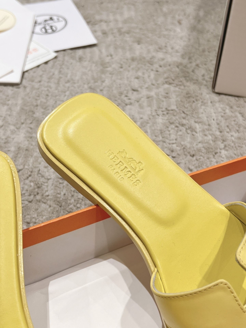 Hermes Slippers